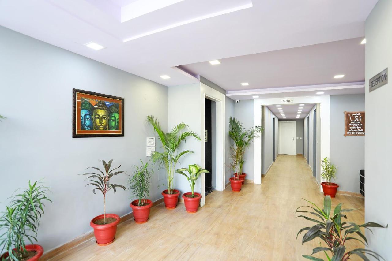 Hotel Capital O Aashiyana Paradise Near Omaxe Gurgaon Mall Exterior foto